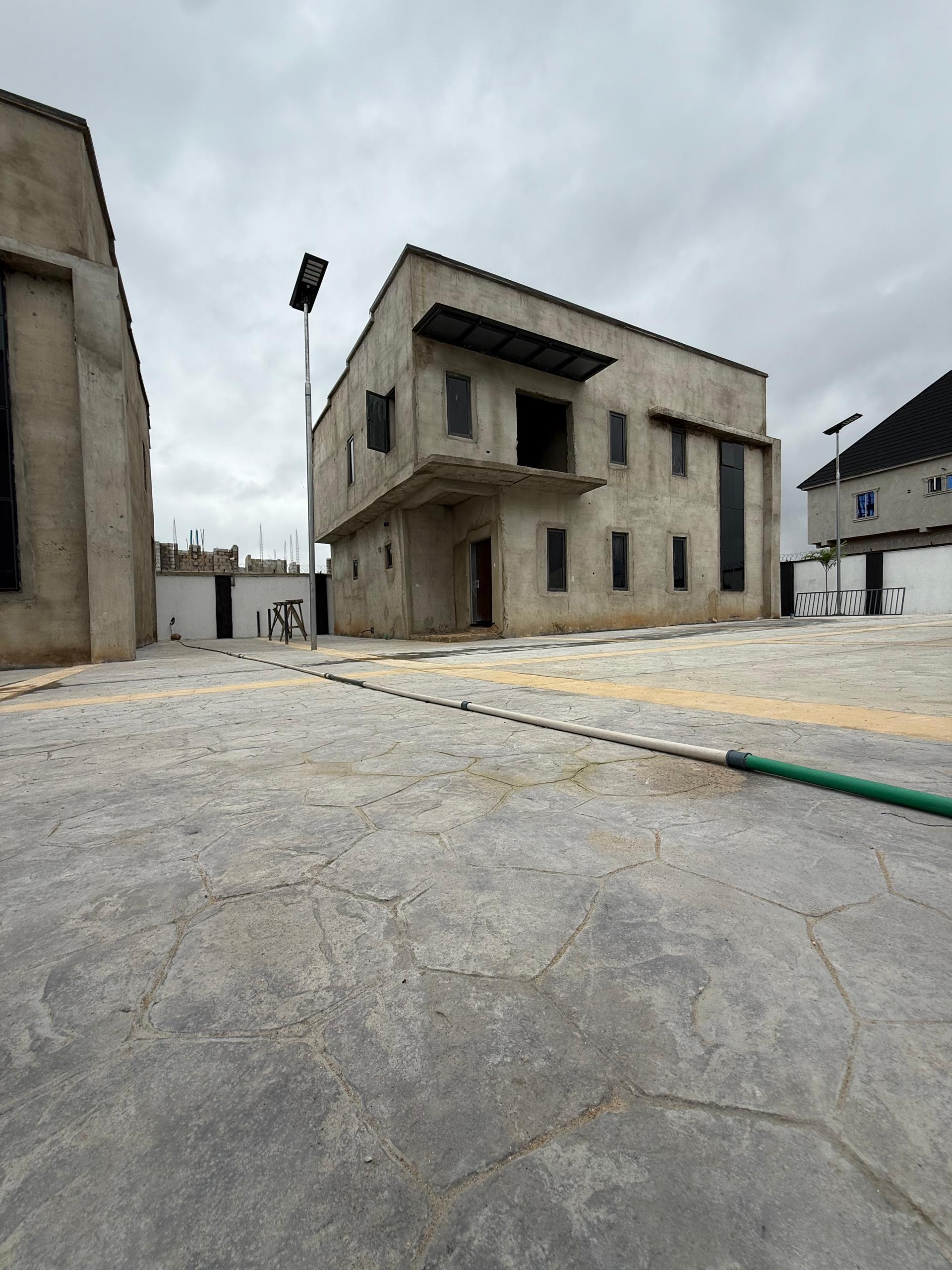 D'ACE Court — Ground View